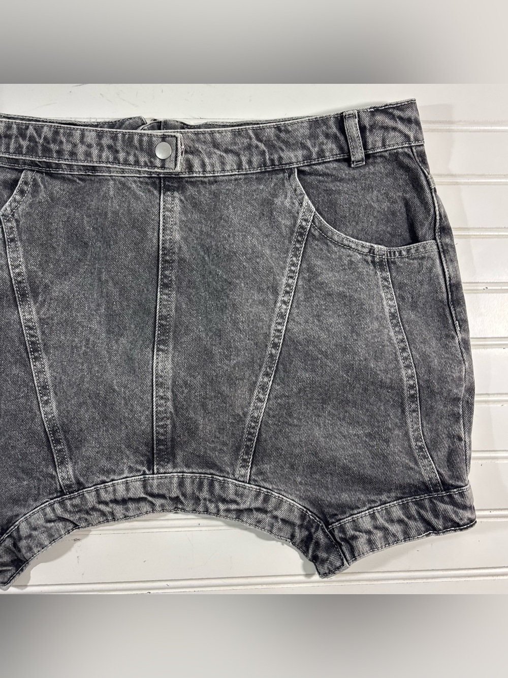 Pretty Little Things Plus Curved Hem Denim Mini Skirt Cotton Womens Size 12 - Picture 4 of 16